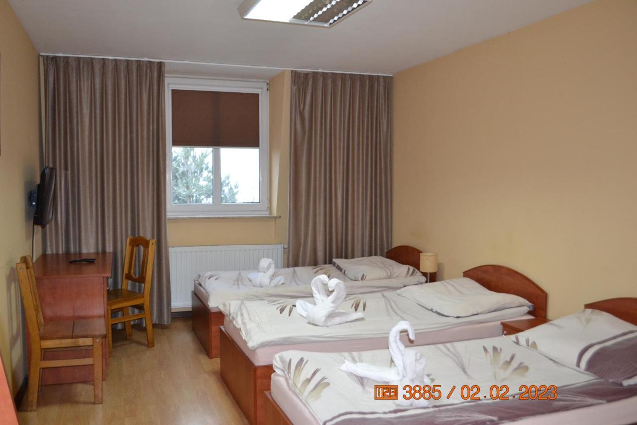 Hotel I Restauracja Jaskolka Alojzow Dış mekan fotoğraf