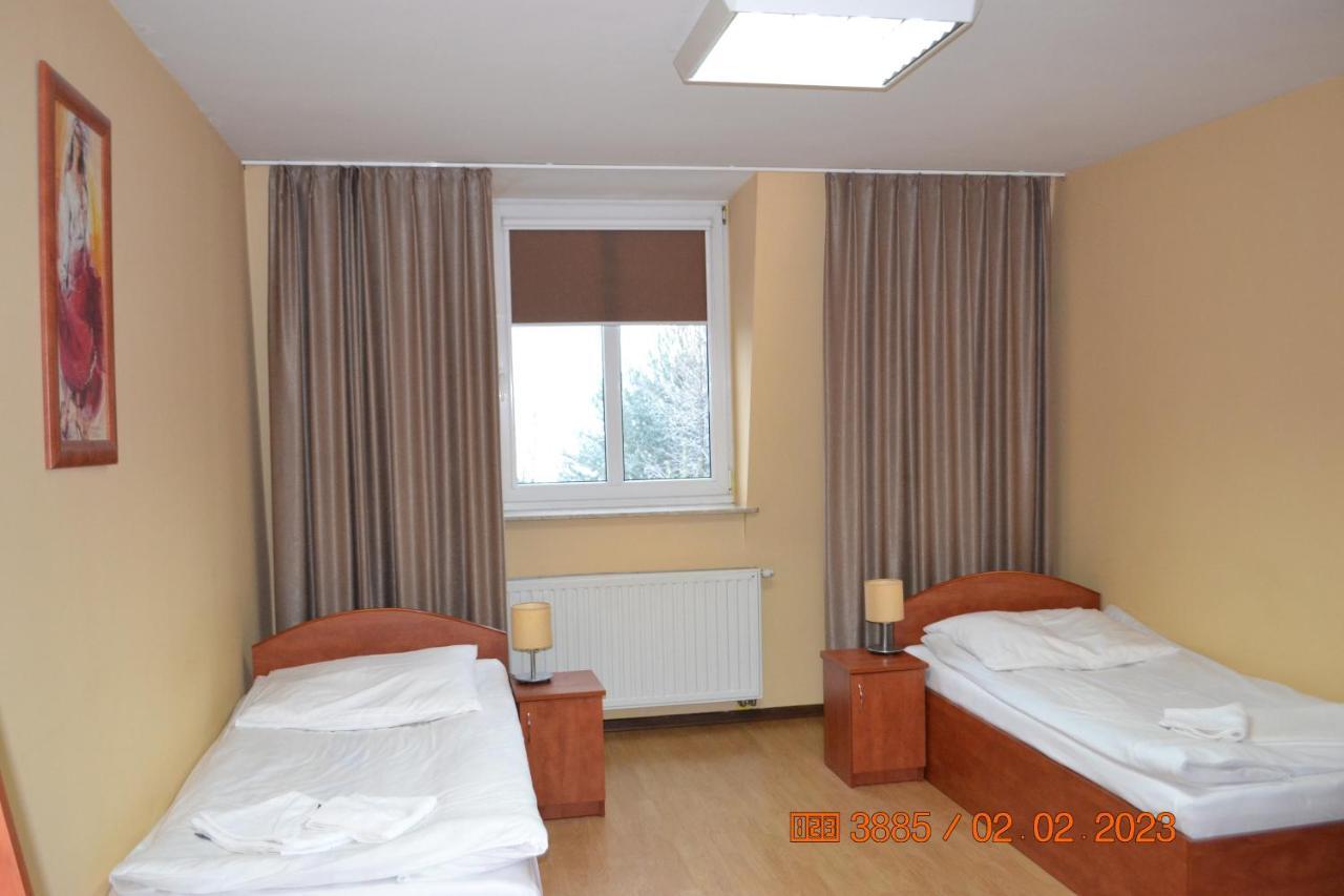 Hotel I Restauracja Jaskolka Alojzow Dış mekan fotoğraf